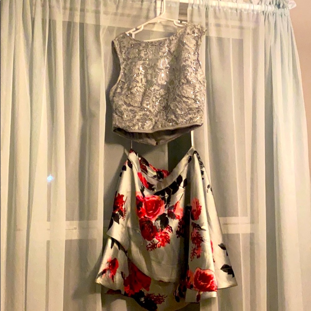Homecoming Dress (Windsor) Size 3/4 Free Shipping!